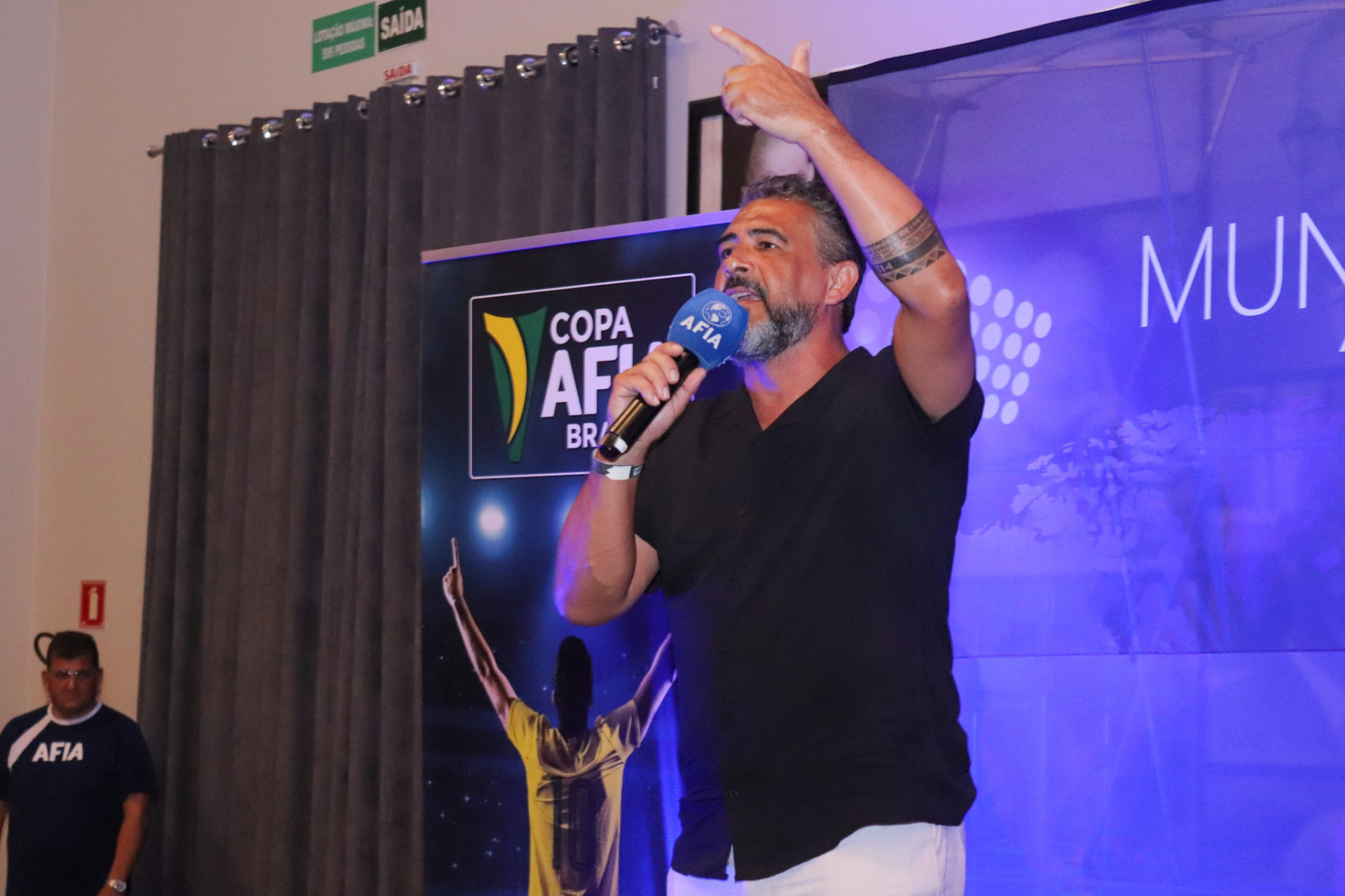 Festival de Dança e Noite do Karaokê